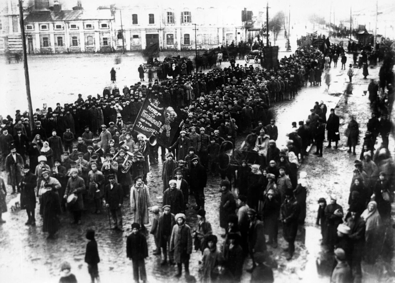 Город где весной 1921 прошло выступление моряков. Восстание в кронштадте 1921. восстание моряков в кронштадте 1921. матросы кронштадта 1921. кронштадтский мятеж 1921.
