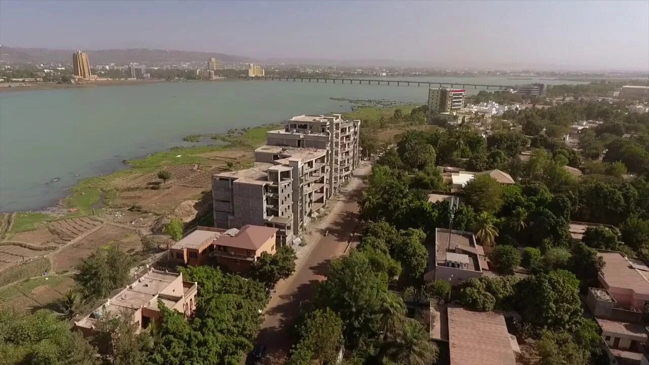 На какой реке стоит бамако. Бамако ссср мали. бамако улицы. пляж бамако. бамако 4 бв.