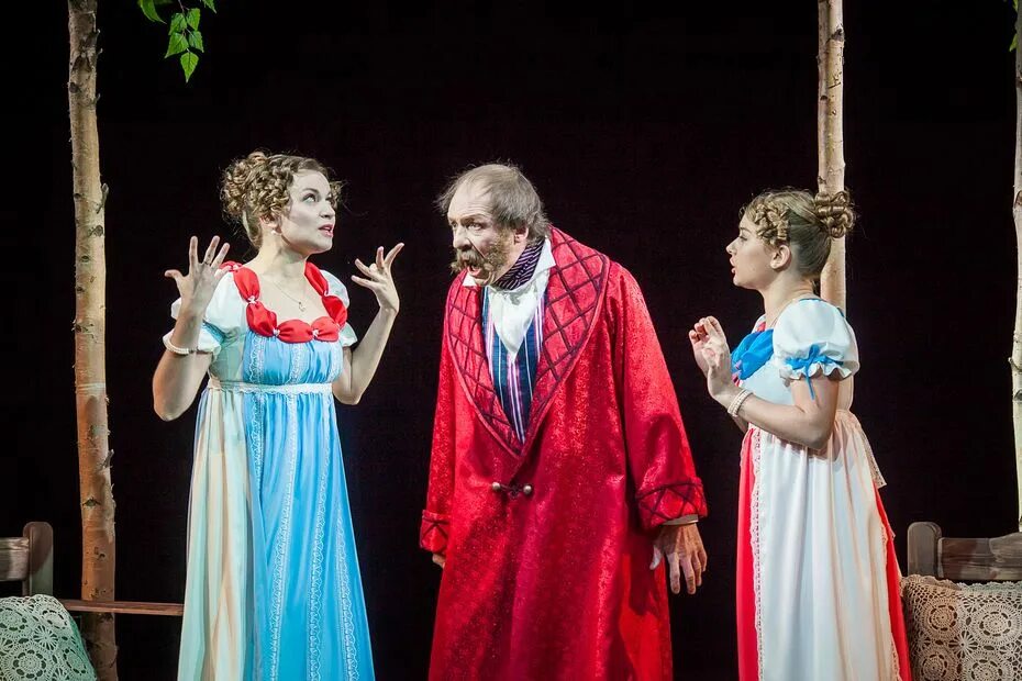 московский театр драмы щепенко. михаил щепенко театр. московский театр русской драмы п/р михаила щепенко. театр русской драмы щепенко фото зала. щепенко театр до реставрации.