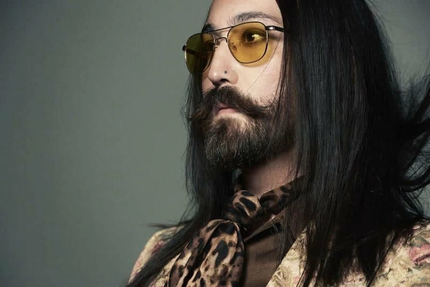 Sean lennon. Шон леннон. sean ono lennon. шон таро оно леннон. шон леннон фото.