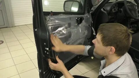 Разобрать дверь нива шевроле