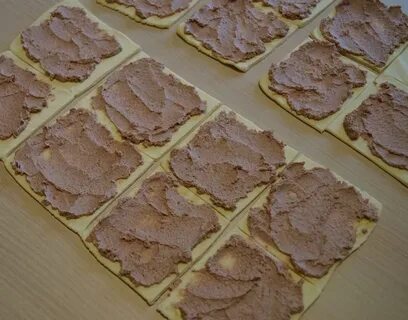 Тесто квадратиками с мясом