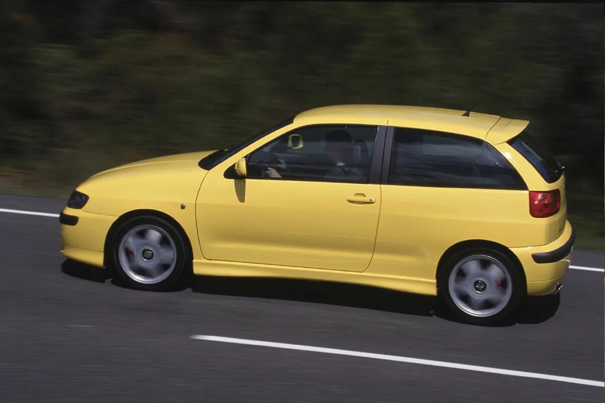Seat ibiza 2000 1. Фиат ибица 2000. 9 tdi. Сеат ибица 2000 купе. Сеат ибица 2 2000.