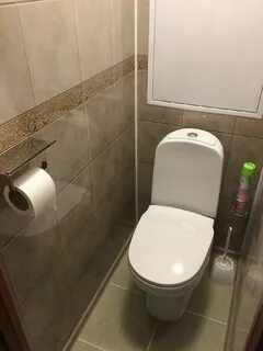 Заливает туалет