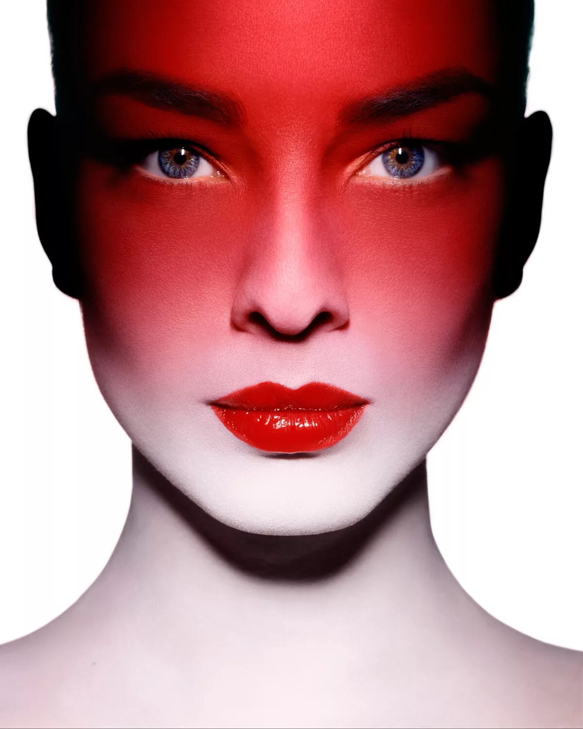 Red face up. Red face up. Макияж с акцентом на губы. Красный макияж эстетика. Red face up.