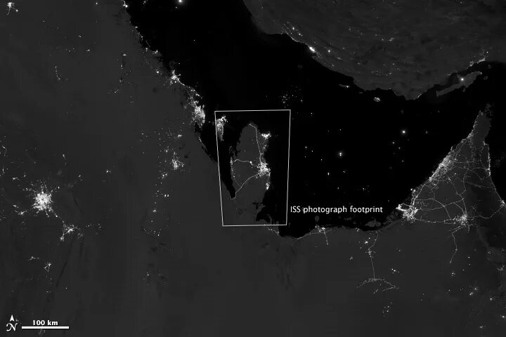 Карта карат. Доха Катар со спутника. Японские спутниковые снимки арабских Эмиратов Катар. Катар на карте с космоса. Катар карта климат.