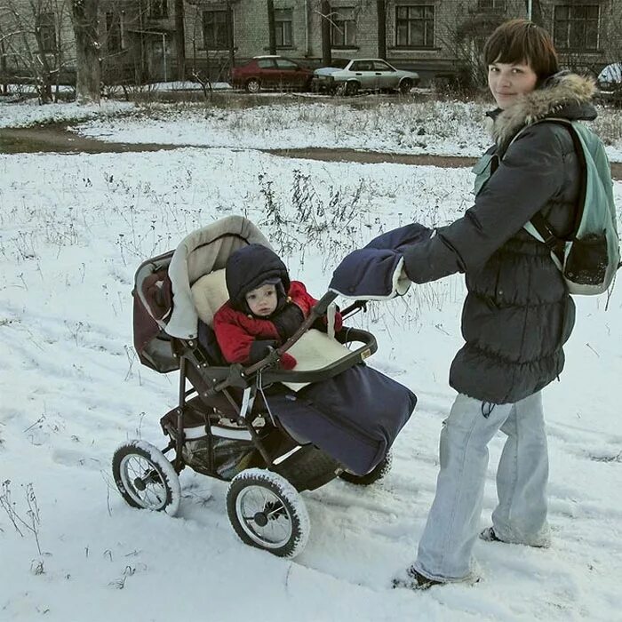 Какие коляски лучше для зимы. Зимняя коляска. зимняя прогулочная коляска. конверт в коляску зимний для прогулочной. зимние коляски для детей.