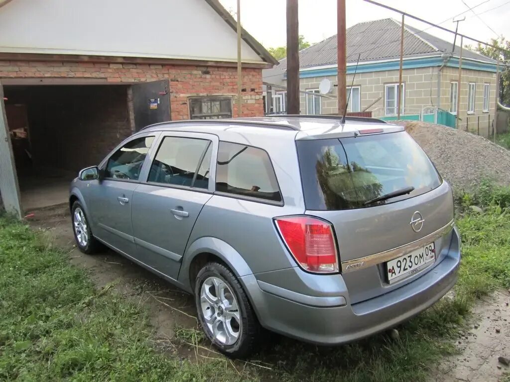 Opel Astra h 2007 универсал.