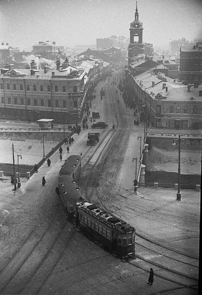 Старое время. Москва 1930-е. Московский трамвай 1930 е. Москва в 1930-е годы. Москва 1930 год.