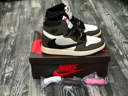 Nike travis scott high