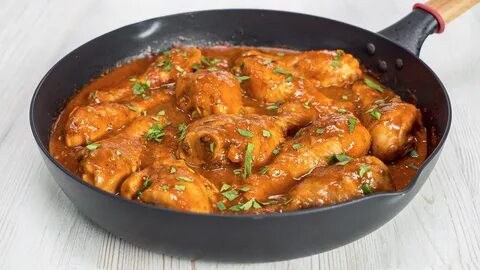 Kuře na paprice: Tajný recept, který okouzlí vaši rodinu u večeře!