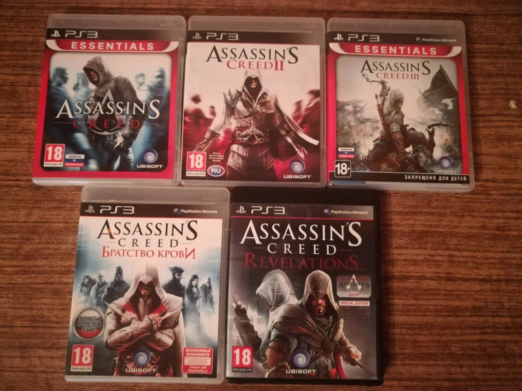 Assassin s ps3. Assassins Creed ps3 коробка. Ассасин Крид пс3 обложка. Assassin's Creed Brotherhood ps3. Assassins Creed на пс3.