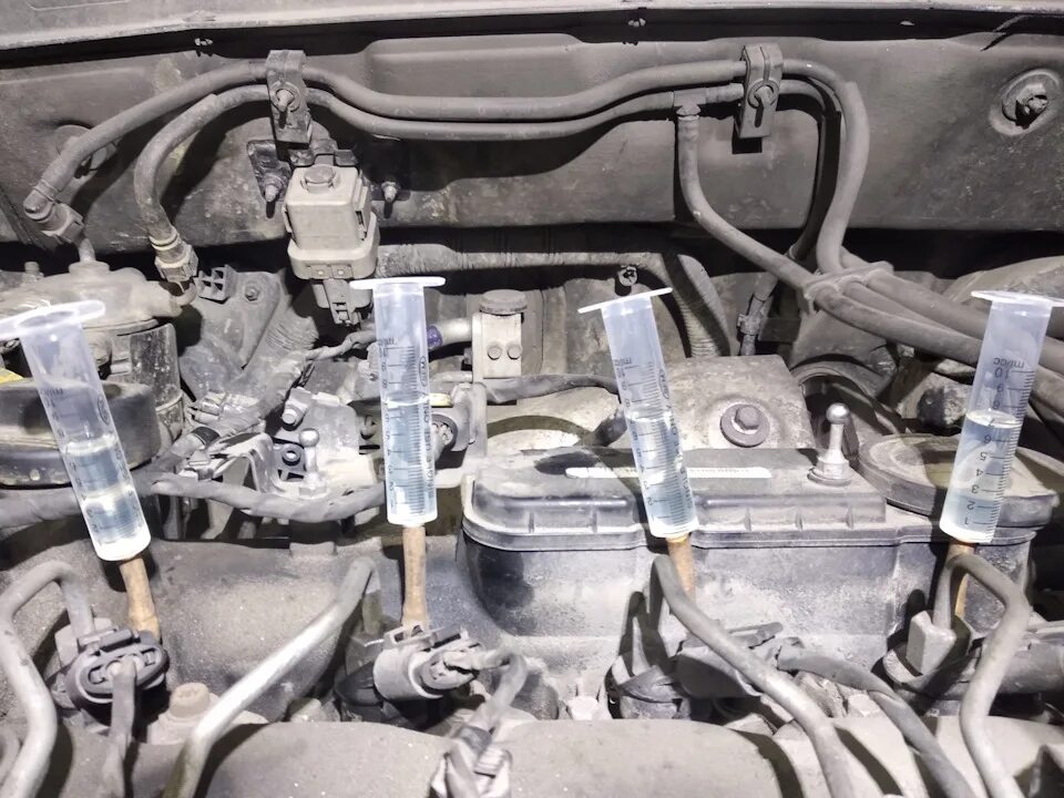 Форсунка топливная Kia Sorento 2005г купить в Москве Запчасти Авито