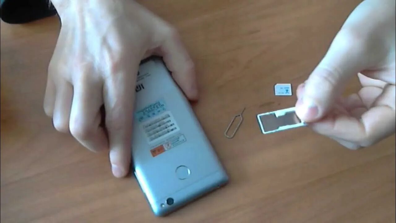 Телефон редми как вставить сим. Xiaomi Redmi 5 флешка. Xiaomi poco x3 Pro лоток для симки. Редми 4 а карта памяти. Poco x3 Pro сим лоток.