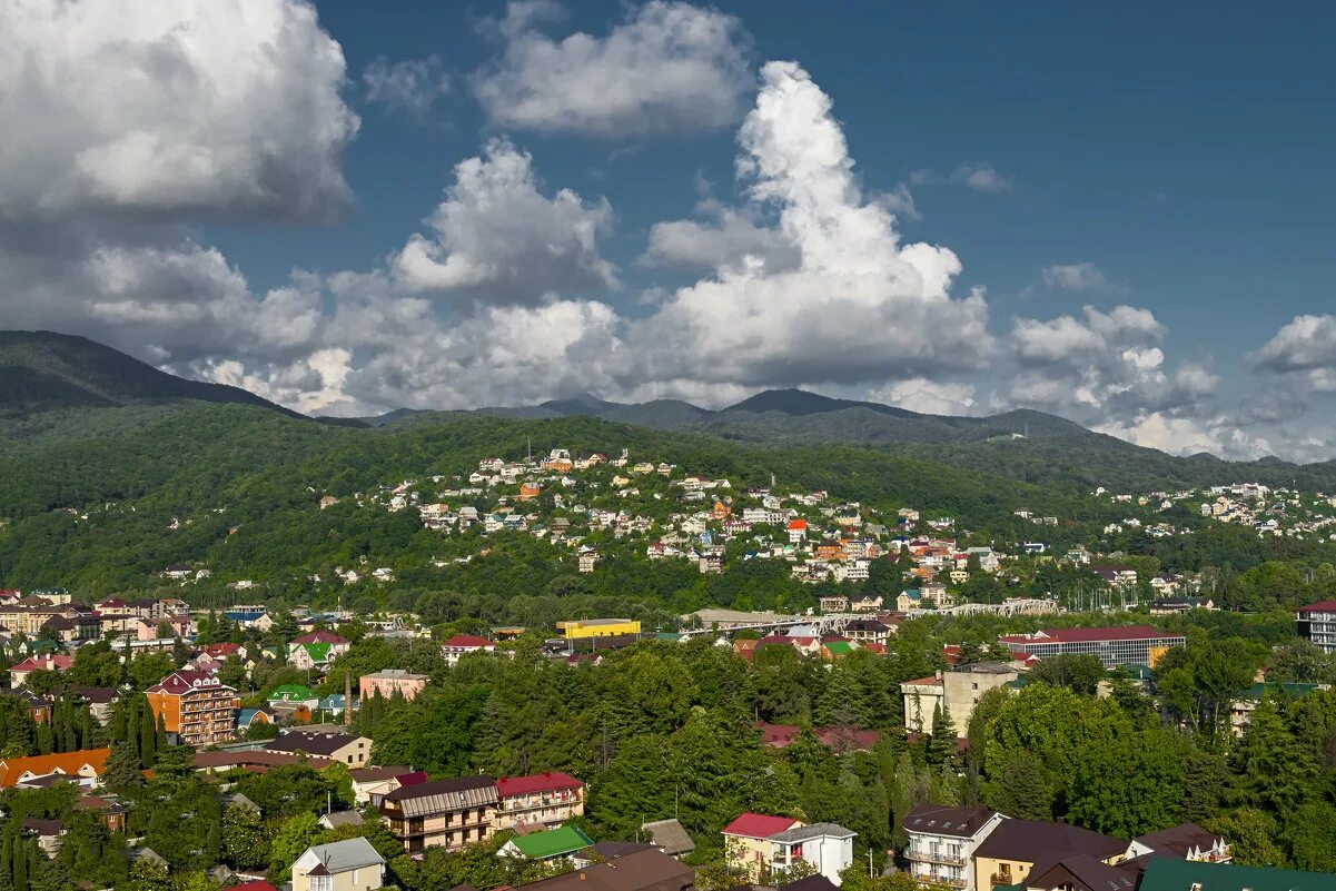 Гора бозтепе лазаревское. Лазаревское горы лысая гора. Сочи лазаревское горы. Горы лазаревское сочи. Лазаревское с высоты горы.