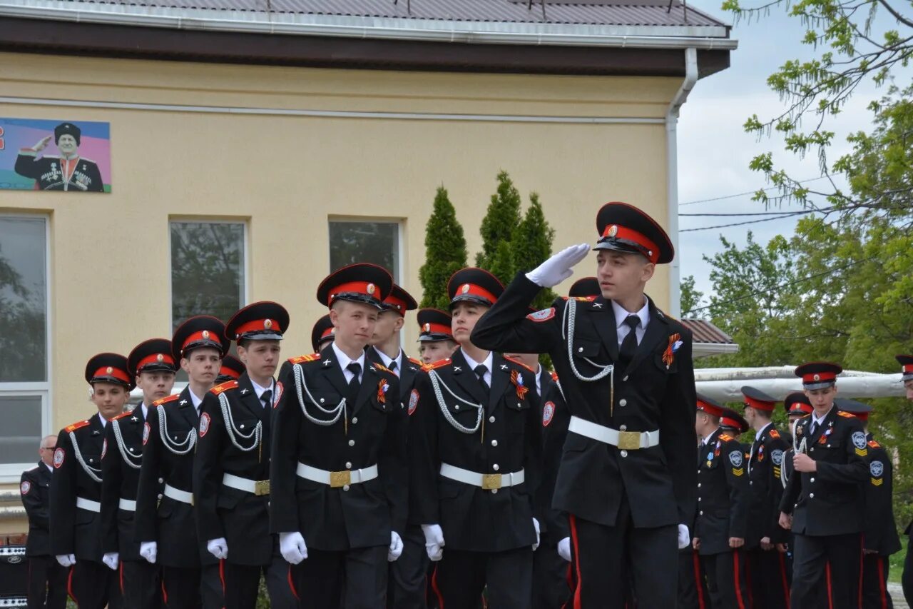 Кубанский казачий кадетский корпус им. Верхнемамонский казачий кадетский корпус. Горский кадетский корпус ингушетии. Казачьи кадеты. Курганинский кадетский корпус.