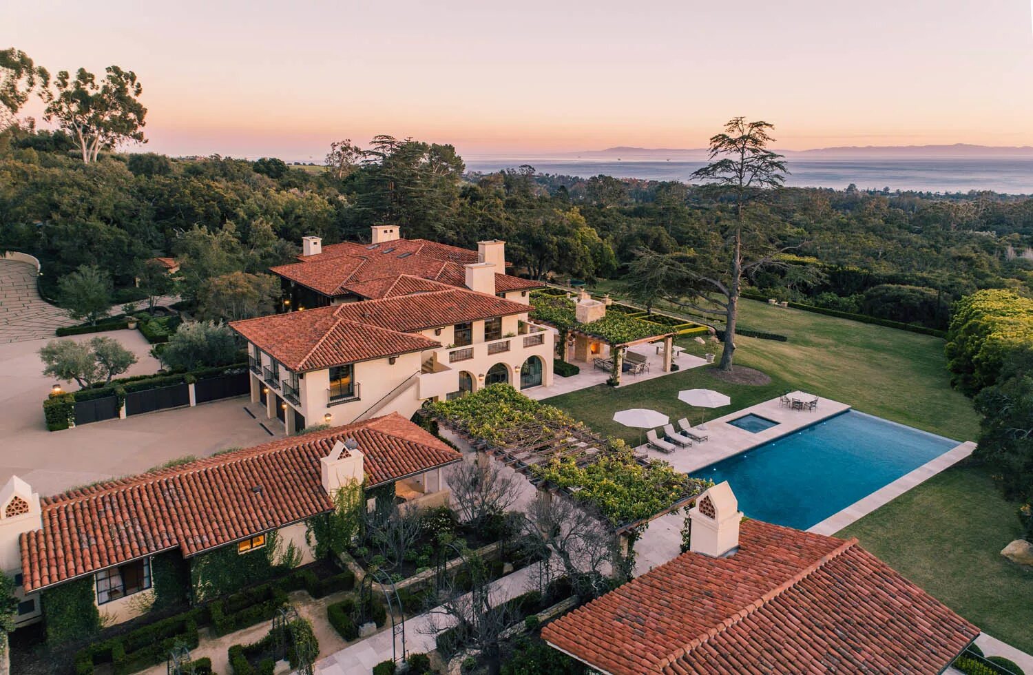 Монтесито Санта-Барбара Калифорния. Вилла Монтесито. Park Ln, Montecito, CA. Park Lane Estate. Private 16