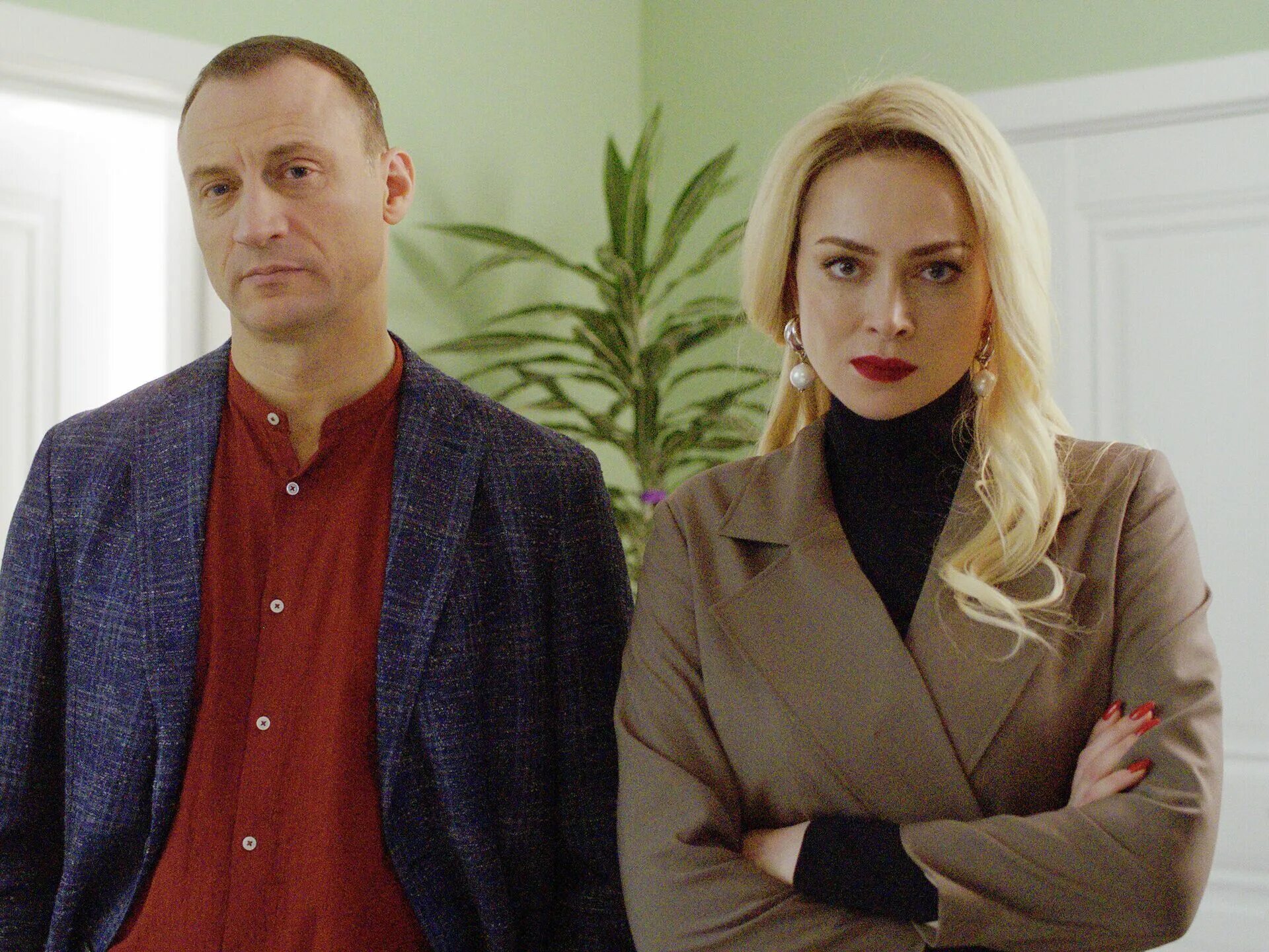Универ 10 лет спустя 2 дата выхода. Универ: 10 лет спустя сериал. екатерина молоховская универ 10 лет спустя. универ 2025. фильм универ 10 лет спустя.