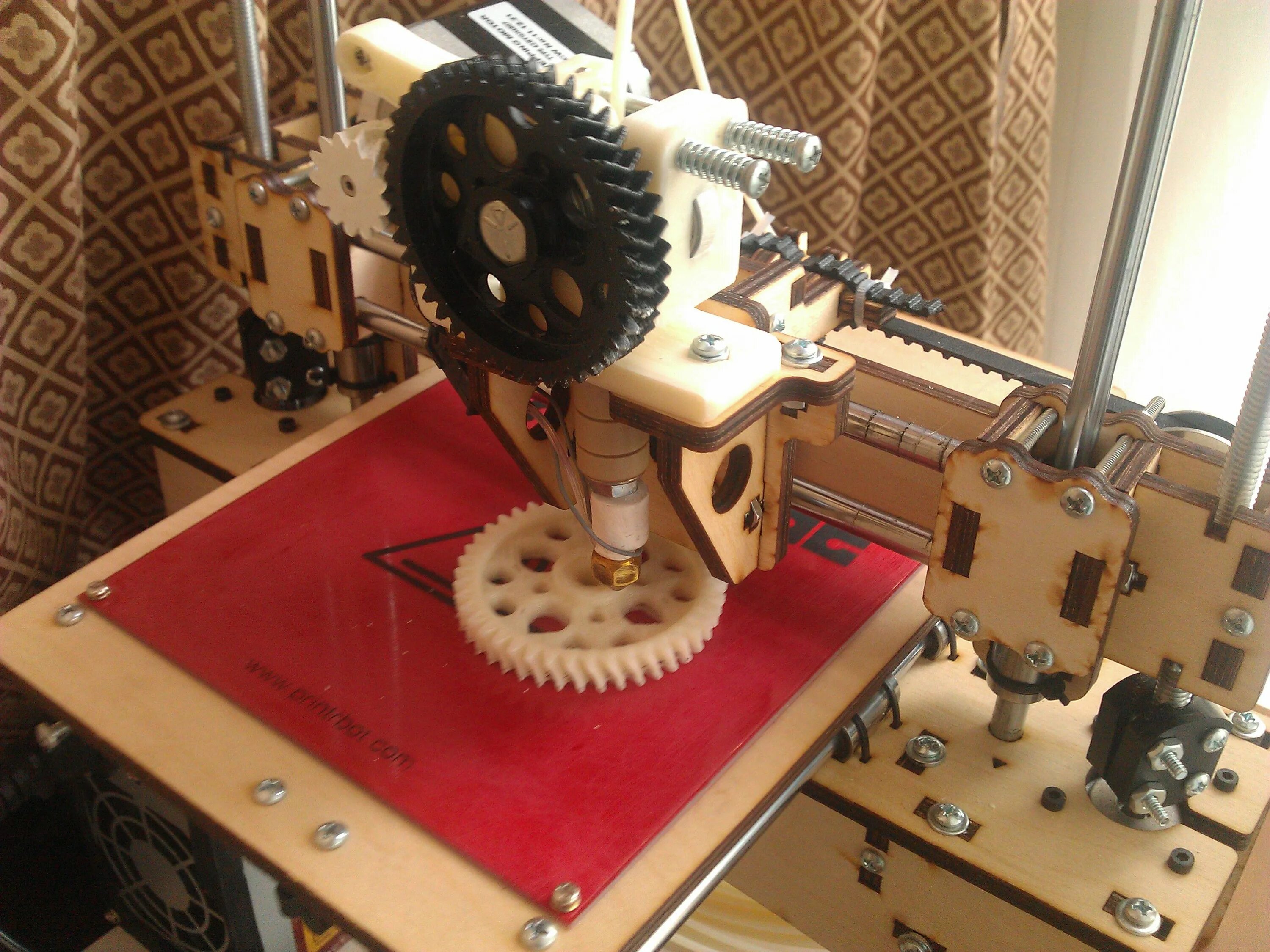 Набор для сборки принтера. Printrbot 3d принтер. Самоделки из принтера. Поделки на 3д принтере. First 3d Printer.