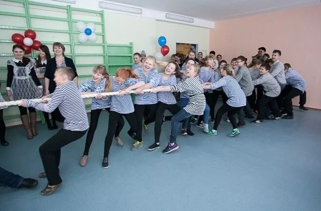 Сетевой город новоуткинск. Первоуральск школа 26. Новоуткинск школа. Первоуральск школа 26. Первоуральск поселок новоуткинск.