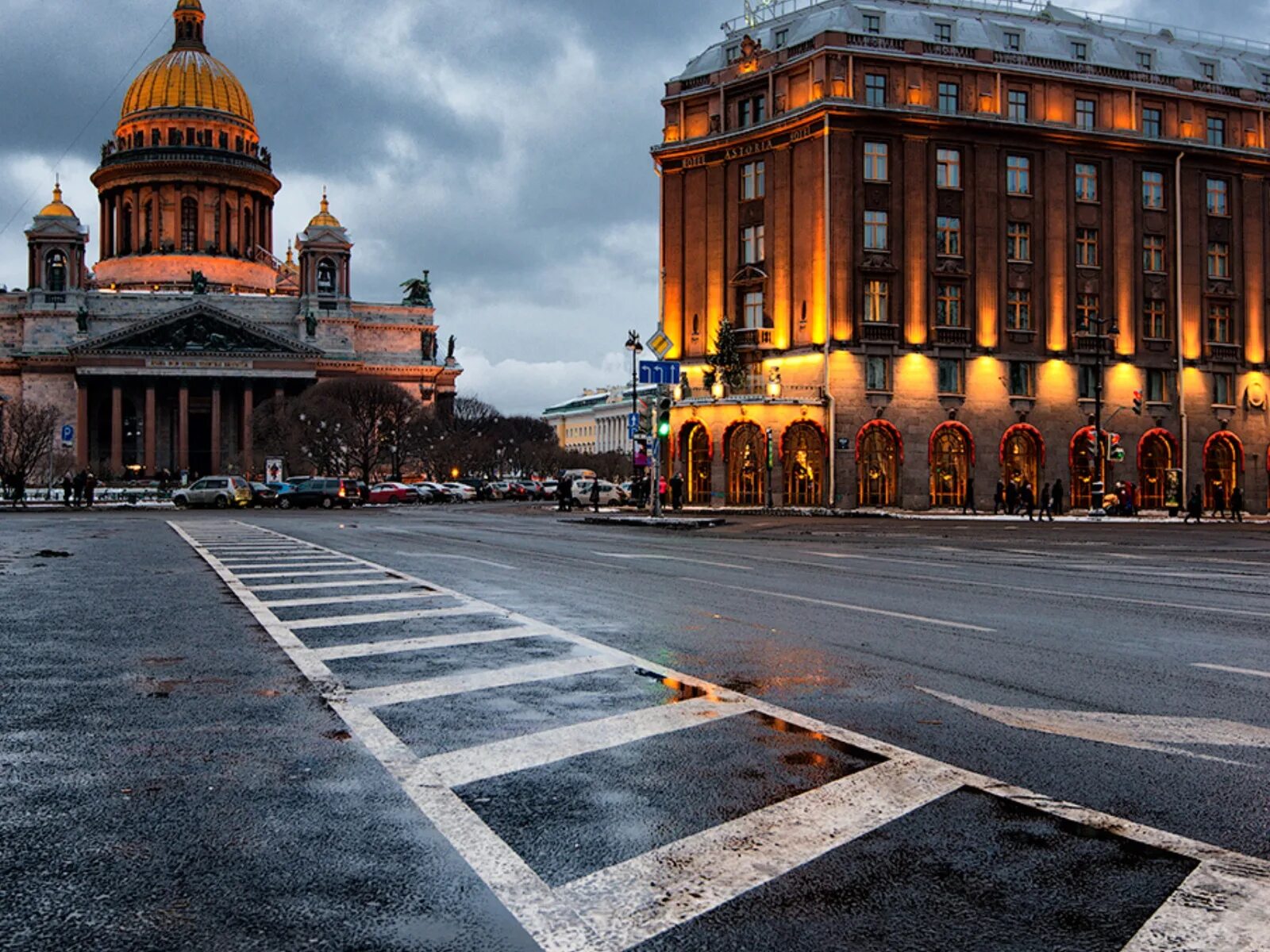 Исаакиевский собор сквер. Исаакиевская площадь, исаакиевский собор. Исаакиевский собор площадь. Исаакиевский собор, санкт-петербург, исаакиевская площадь. Исаакиевский собор площадь.