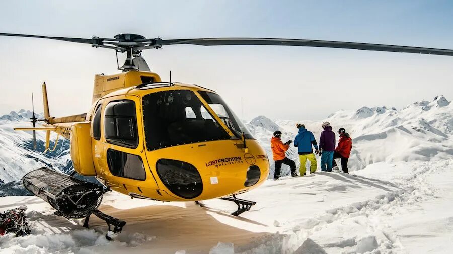 Вертолет шерегеш. Хели ски. Вертолет с лыжами. Heliskiing. Лыжи от вертолета.