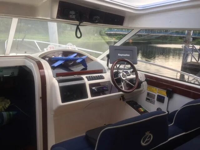 Aquador 32c. Где находится аквадор. Aquador 26 ht. Aquador 28. Яхта aquador 32c моторная.