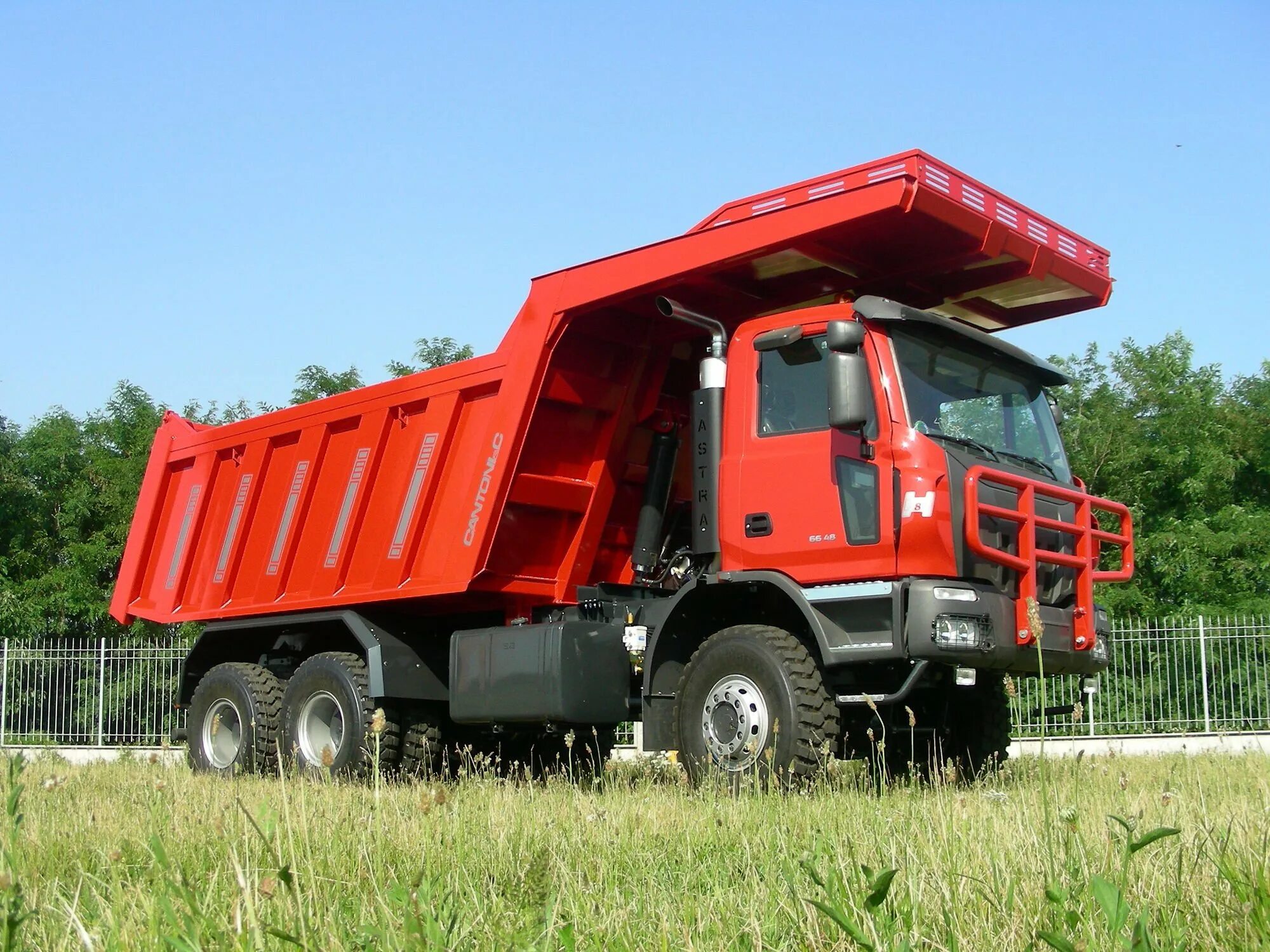 Самосвалы кубы