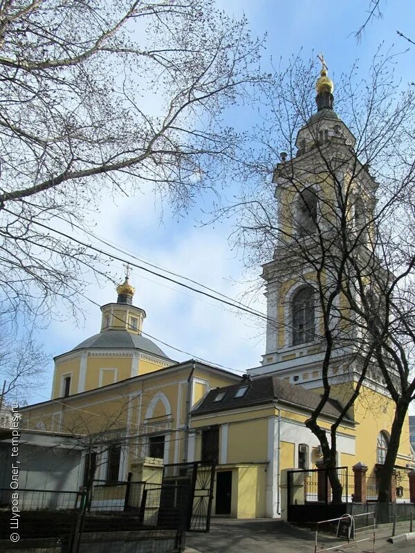 Церковь 9 мучеников. Церковь девяти мучеников кизических. храм кизических мучеников москва. церковь девяти мучеников кизических близ новинского вала. храм девяти мучеников кизических в москве официальный сайт.