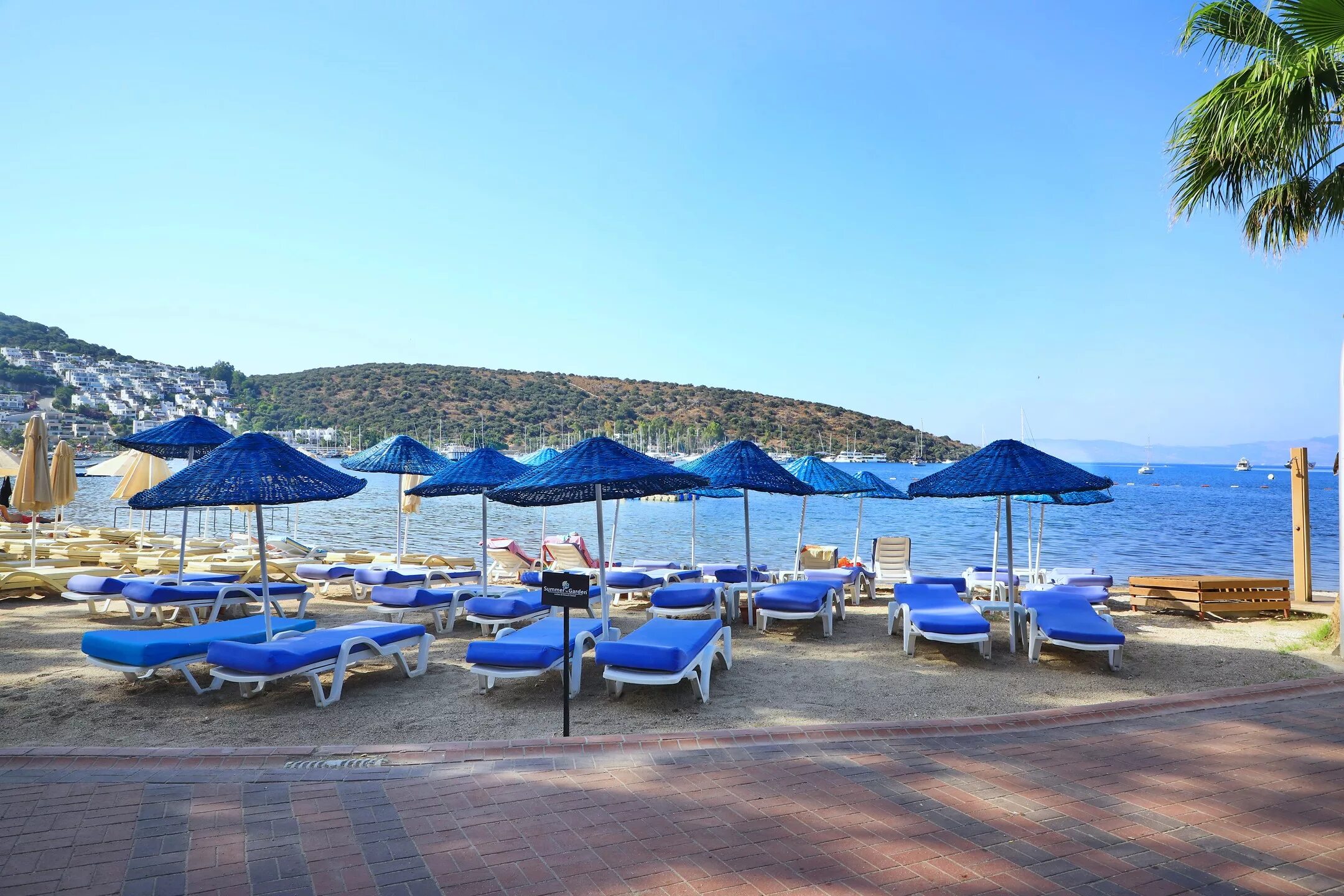 Саммер гарден турция. Summer garden apart hotel 3* турция бодрум. Summer garden apart hotel 3. Отель лето. Битез гарден лайф отель бодрум.