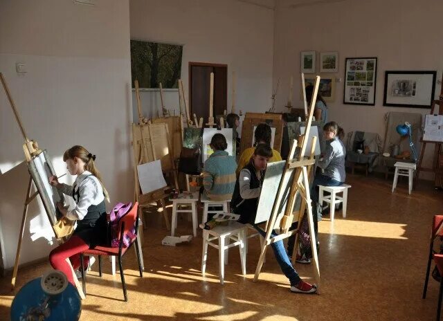 детская художественная школа александрино. дхш номер 4 ленинск кузнецкий. детская художественная школа no 4. большеболдинская картинная галерея. детская художественная школа no 4.