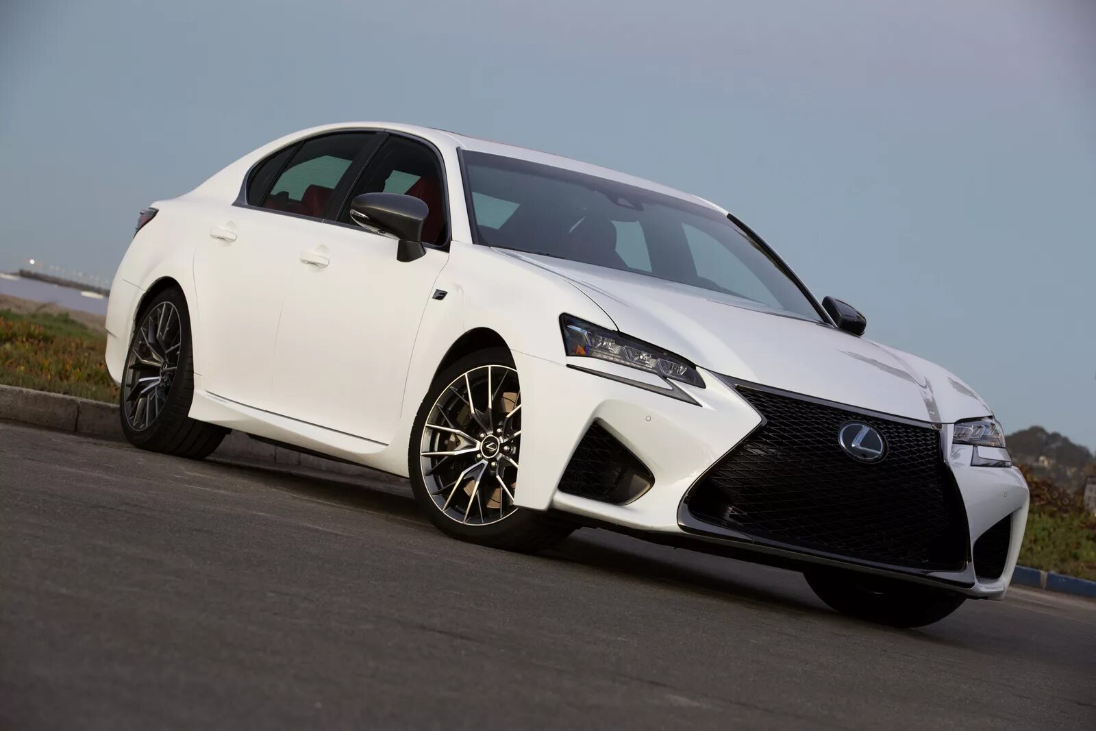 Gs f sport. Lexus GS F. Lexus GS 2017 F Sport. Lexus GS F Sport 2016. Лексус GS 350 F Sport.