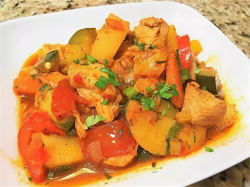 Овощное рагу с курицей фото