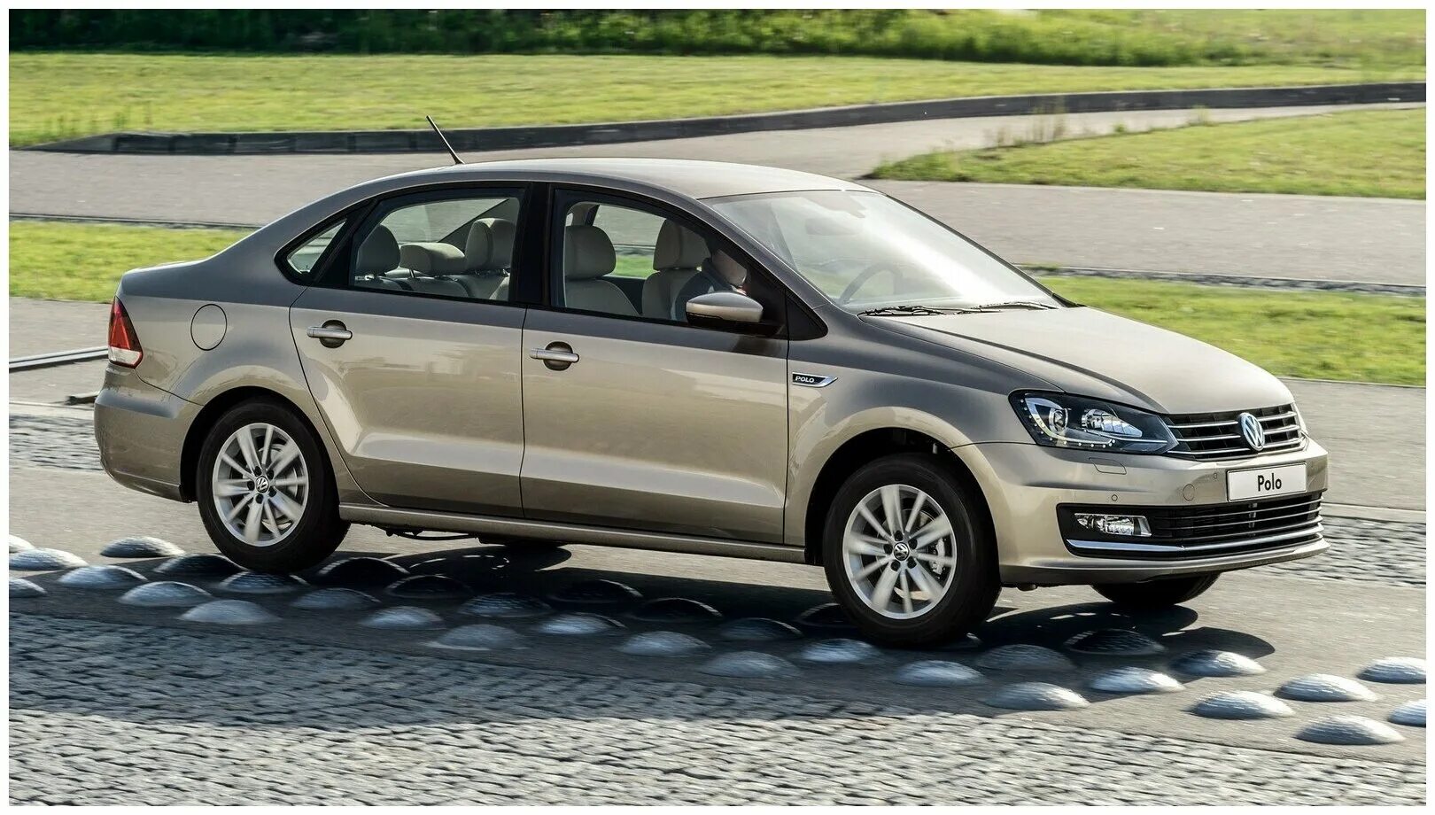 Фольксваген поло седан спб купить. Volkswagen Polo sedan. VW Polo sedan 2015. Volkswagen Polo sedan 2015. Volkswagen Polo 2015 седан.