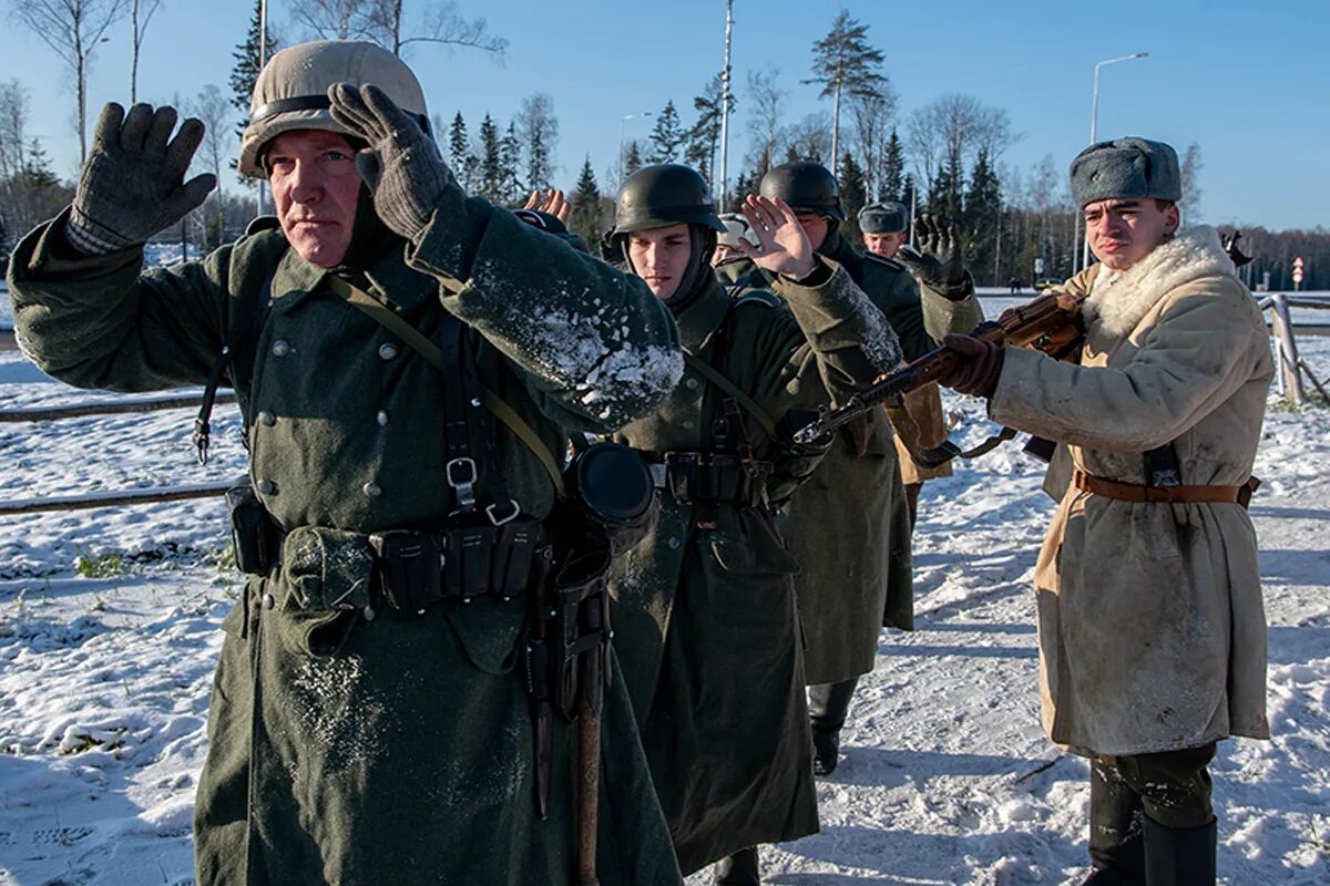 Новинки военные исторические. Реконструкция боя битва под Москвой. Битва под Москвой 5 декабря 1941. Битва под Москвой 1941 контрнаступление. Военно-историческая реконструкция «битва в окопах».