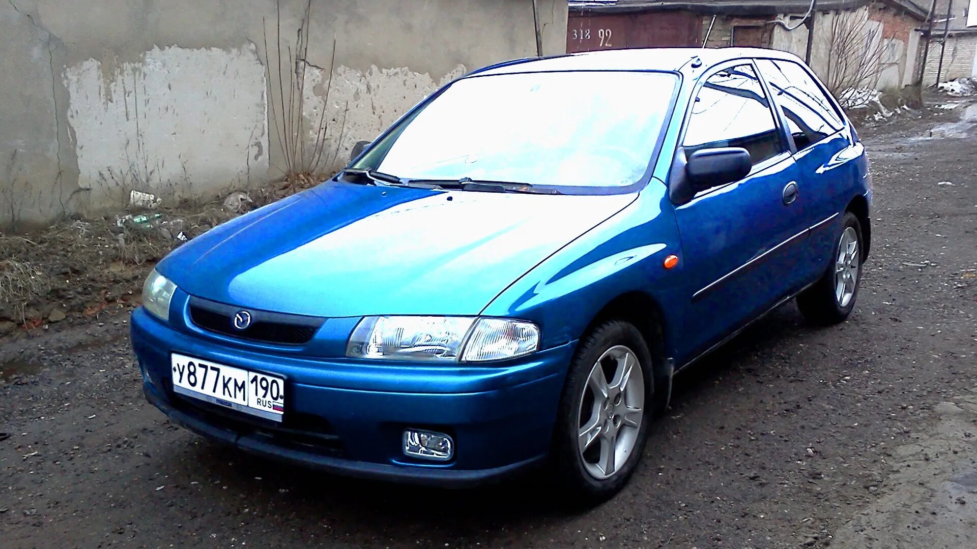 Mazda 323 1998 хэтчбек. Mazda 323p ba 1997. Мазда 323 1997г. Мазда 323 хэтчбек 1997. Мазда 323 хэтчбек