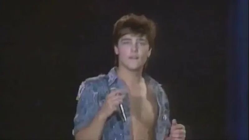 Шатунов белые росы. Шатунов 1991 олимпийский.