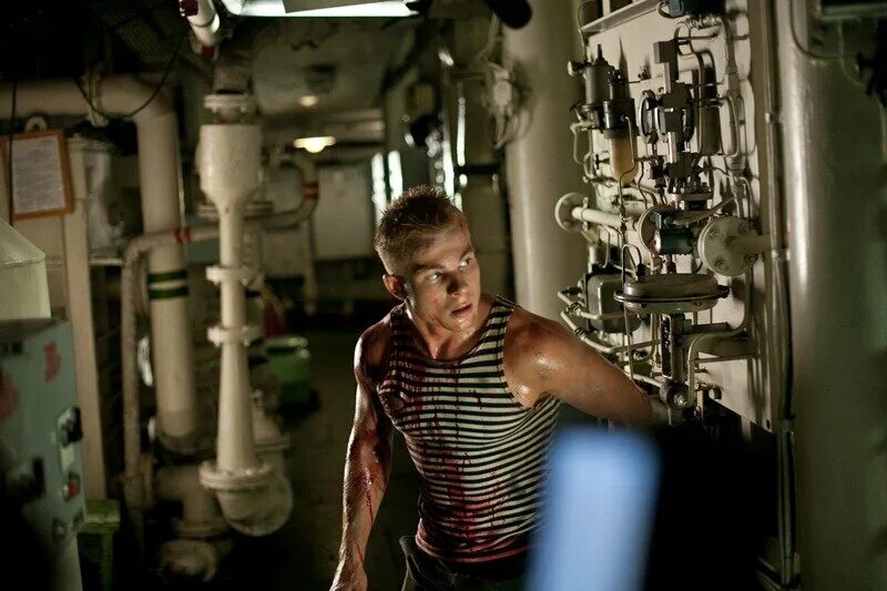 Человек которого било током 20 минут. 22 минуты били током. 22 минуты били током. 22 минуты били током. Человек которого 22 минуты било током.