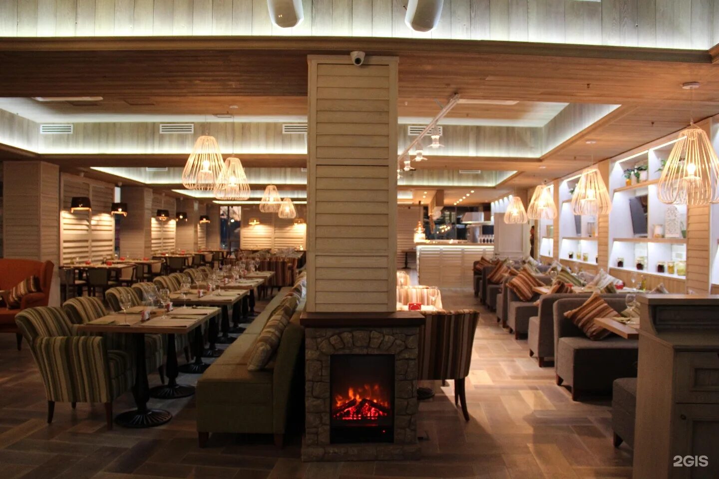 Ресторан королев дюшес королев. Кафе в королеве королев. Королев кафе и рестораны. Королев ул. Ресторан королев дюшес королев.