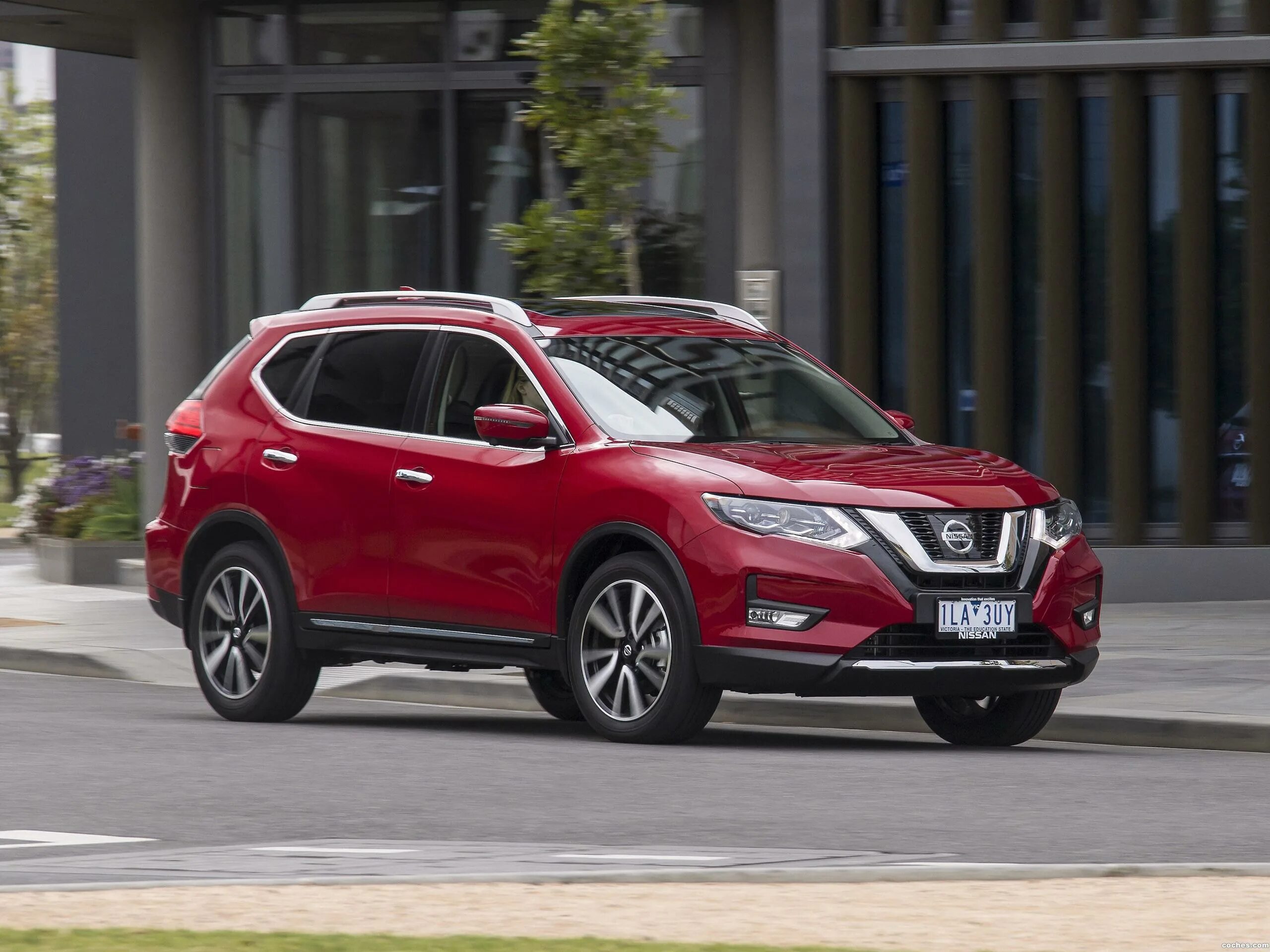 Программа икстрейл. Nissan x-trail 2018. nissan x-trail 2025. ниссан x трейл 2018. ниссан икстрейл 2025.