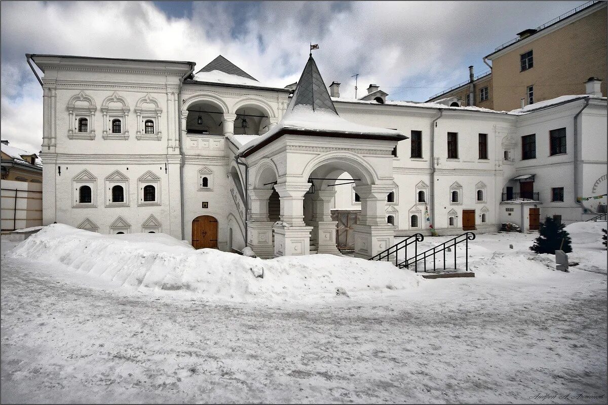 Усадьба лопухиных в москве. Усадьба лопухиных знаменском переулке. палаты лопухиных в малом знаменском переулке. усадьба лопухиных в москве в малом знаменском переулке.