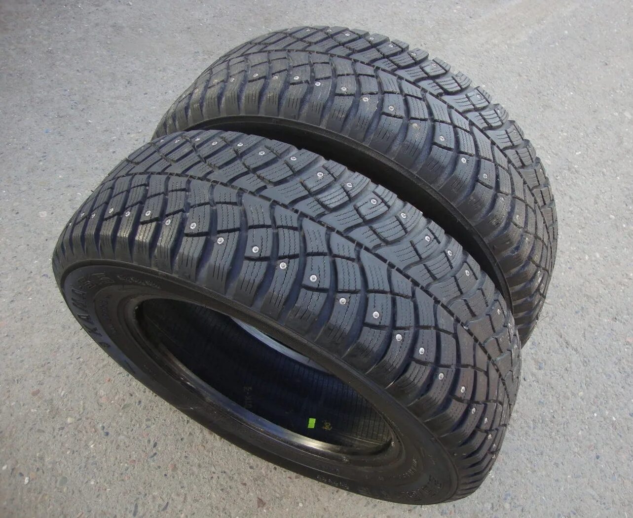 Купить кама 215 65 16. Кама-515 215/65. Резина Кама 515. 215/65r16 Кама-515 102q шип. Зимняя резина Кама 515.