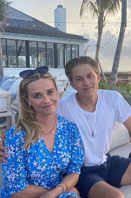 Ryan Phillippe shares Reese Witherspoon throwback photo nearly 16 years after di