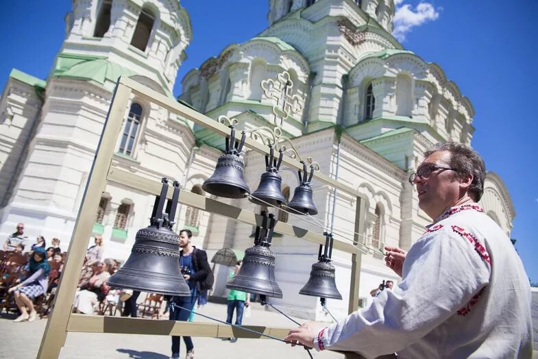 Стоном звоном. Колокола храма Христа Спасителя. Русь Колокольная. Звон колоколов в церкви. Культурно-познавательный туризм в Астраханской области.