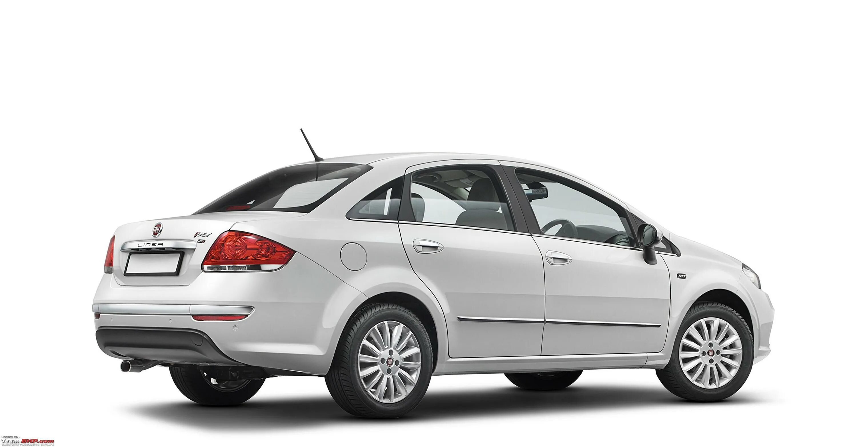 Linea nuchalis. Фиат линеа. fiat linea 2. fiat linea 2011. fiat linea 2010.
