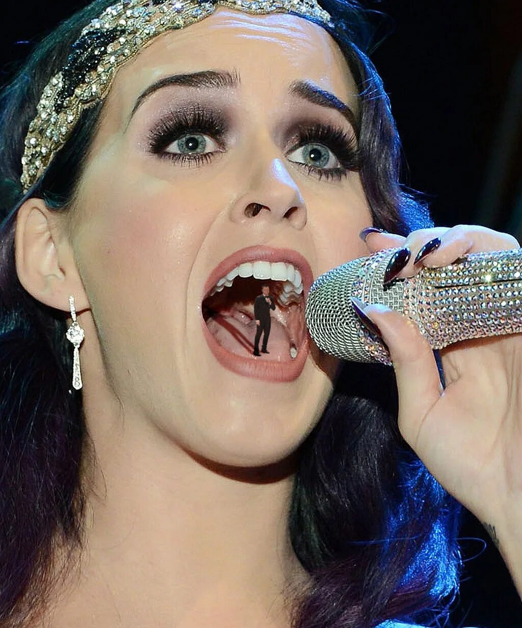 Пение ртом. Кэти Перри зубы. Кэти Перри mouth. Кэти Перри язык. Katy Perry uvula.