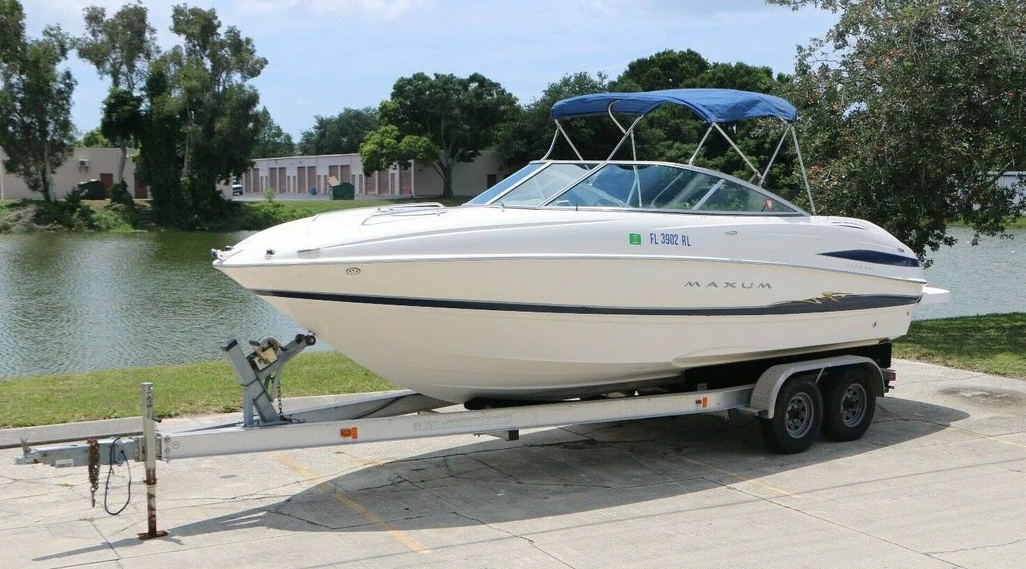 Maxum 2400. Bayliner 2456. Maxum 2400 SCR. Катер Maxum 240. Куплю катер б у с каютой