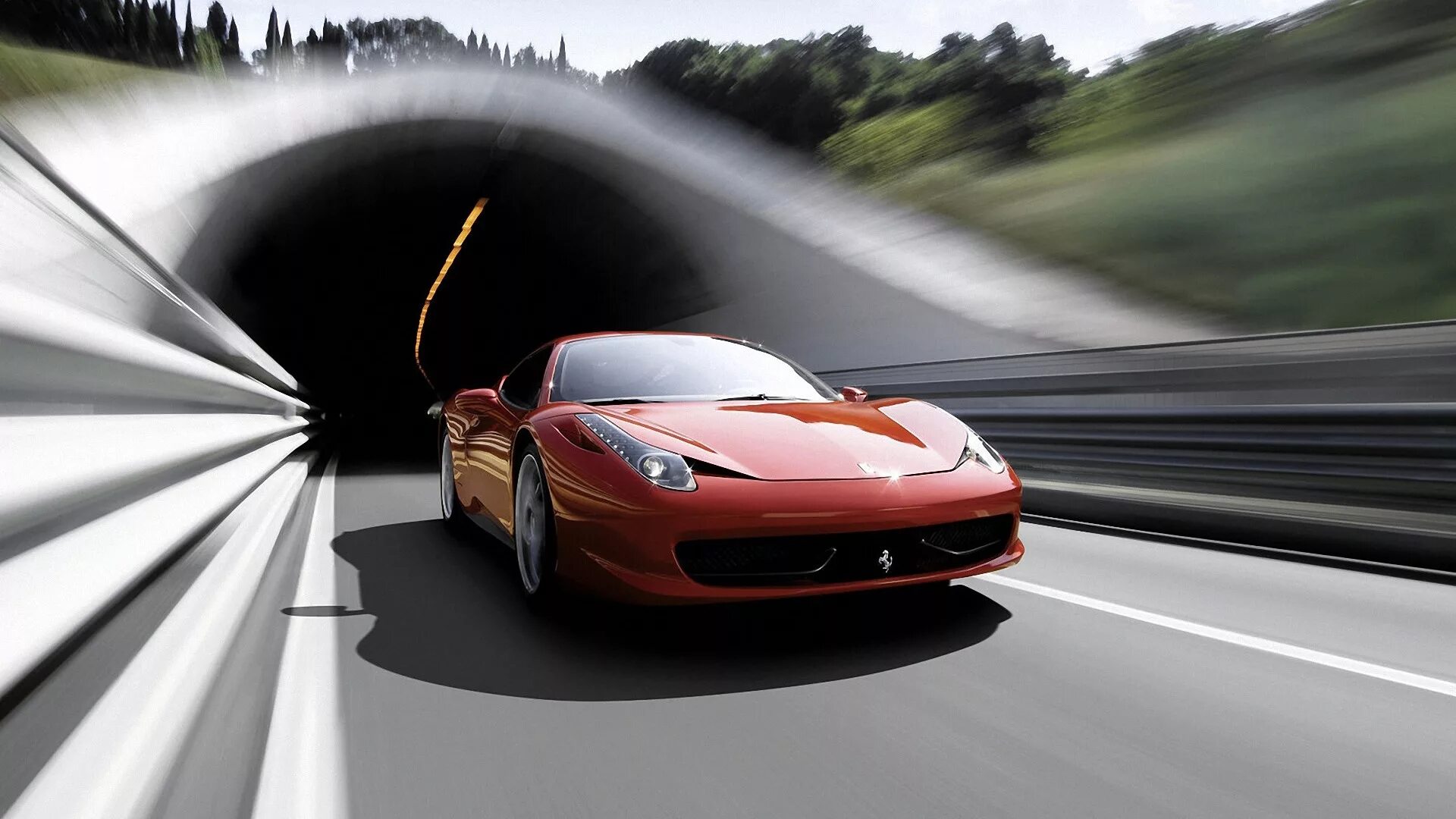 High speed car. Ferrari 458 аэродинамика. Машина в движении. Красивая машина на дороге. Авто скорость.