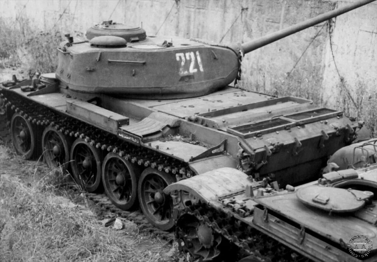 Т44 танк. Т-44 средний танк. Т-44м. Т 44 В Берлине. 44 танковый