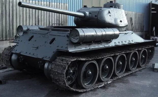 Стоял т